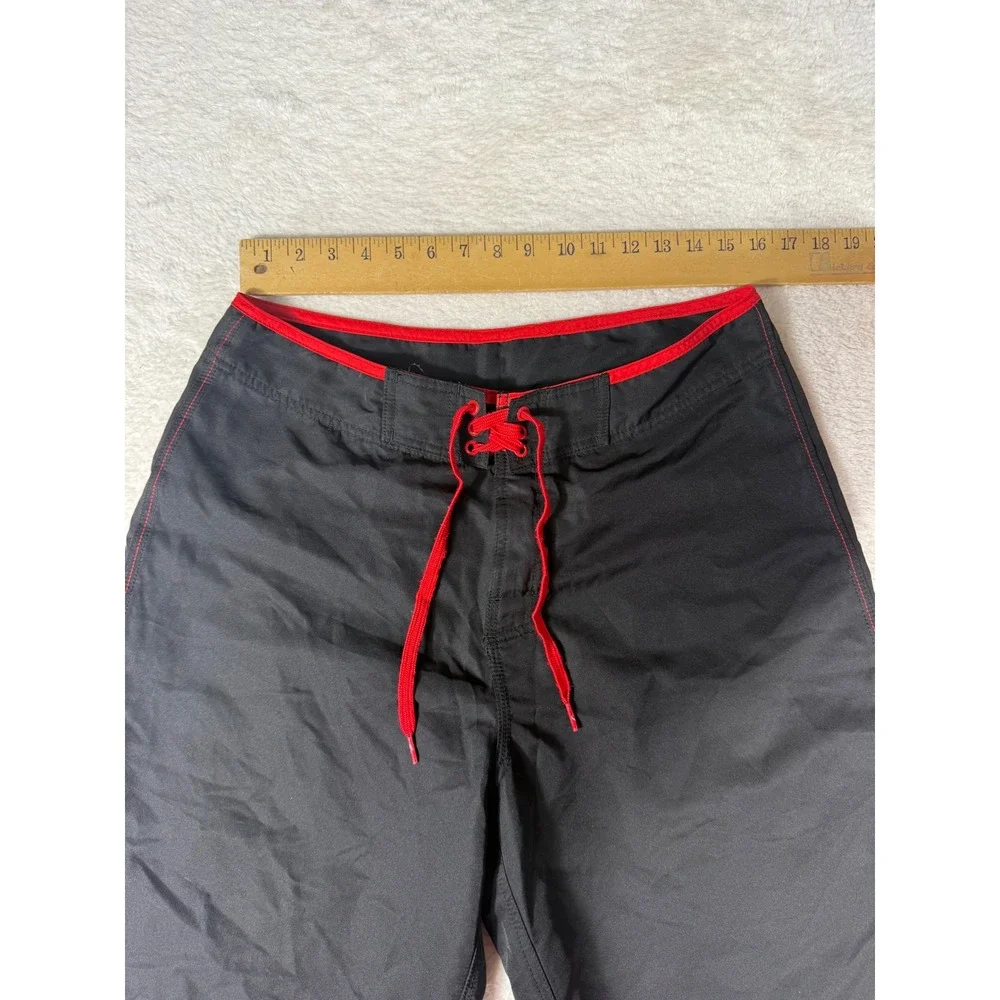 Quiksilver Board Shorts Mens‎ 34 Black Red Y2K Retro Logo Surf Swim Trunks